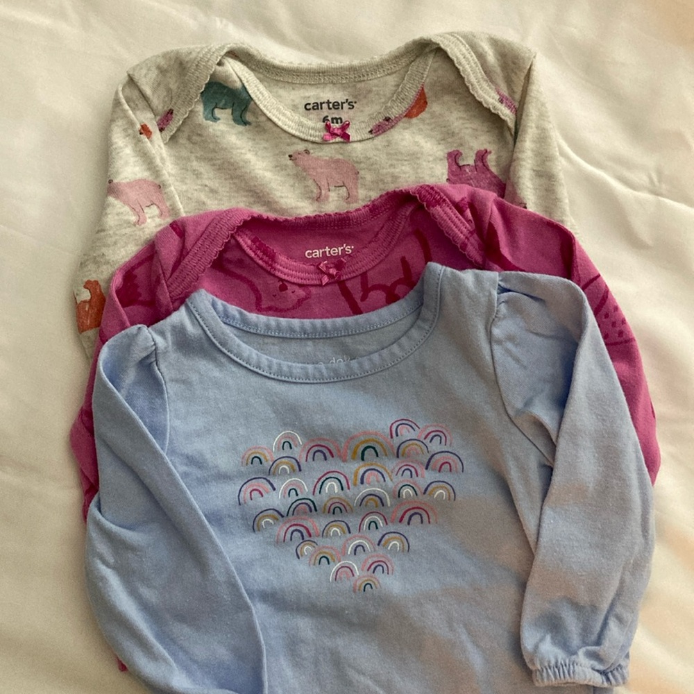 Baby Girls Onesies. 6 Month. Excellent t Condition.